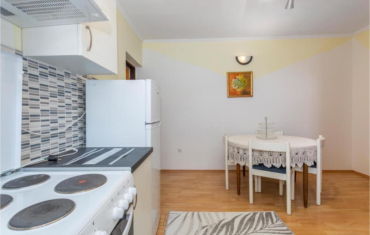 Nice Apartment In Stara Baska 1 With Wifi Exterior photo